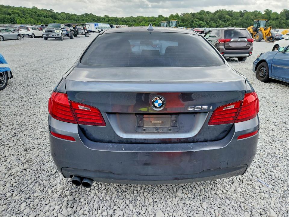 62146556 :رقم المزاد ، WBA5A5C56GD527385 vin ، 2016 Bmw 528 مزاد بيع