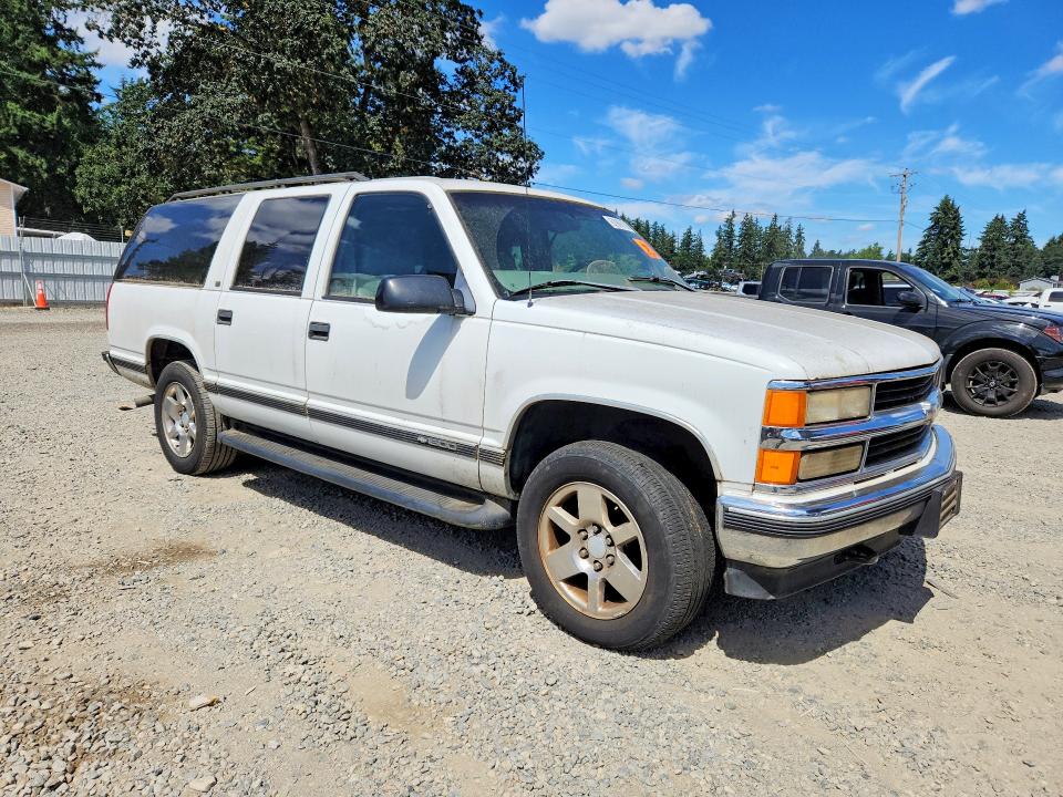 1999 Chevrolet Suburban მანქანა იყიდება აუქციონზე, vin: 3GNFK16R8XG127205, აუქციონის ნომერი: 62906766
