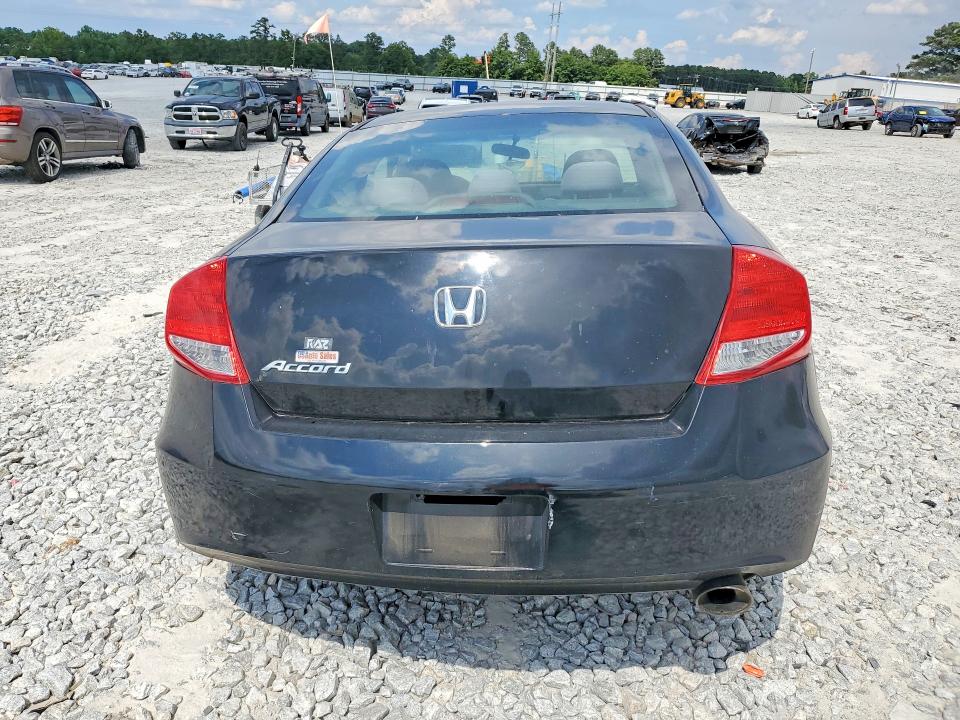 Auction sale of the 2012 Honda Accord, vin: 1HGCS1B38CA013809, lot number: 60390816
