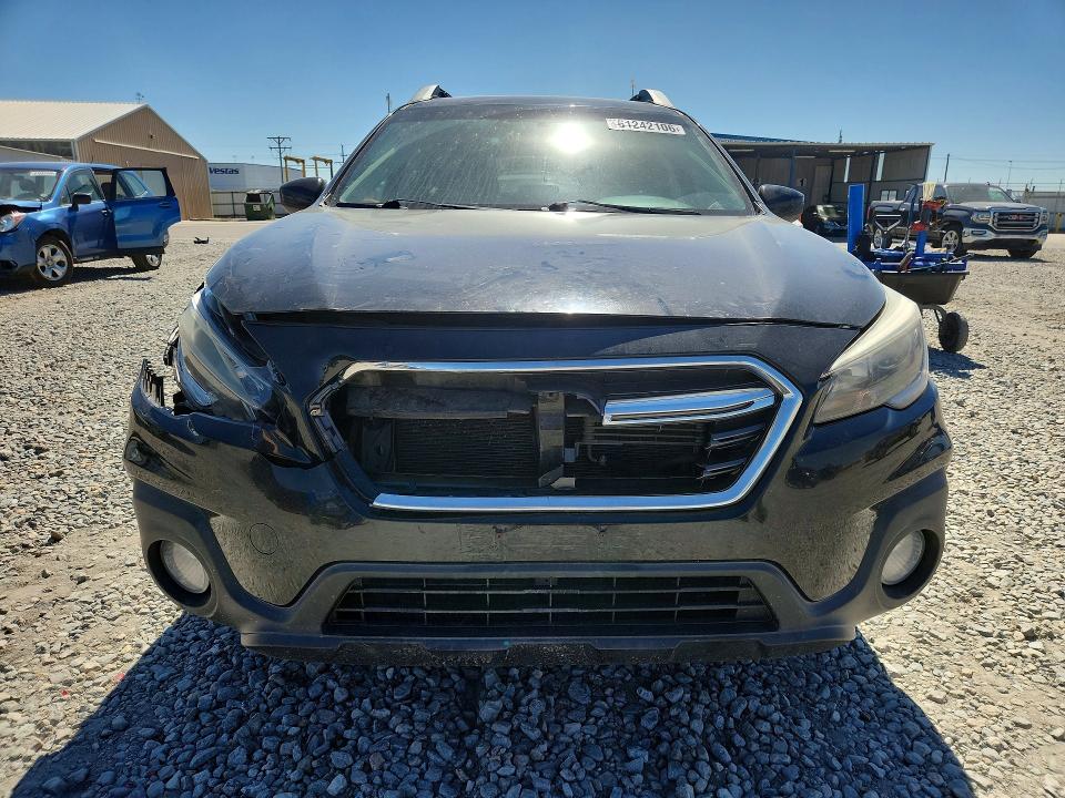 Продаж на аукціоні авто 2018 Subaru Outback, vin: 4S4BSACC2J3211131, номер лоту: 61242106