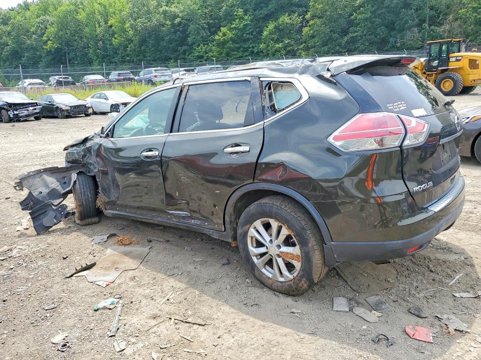 61065876 :رقم المزاد ، 5N1AT2MV5FC925132 vin ، 2015 Nissan Rogue مزاد بيع