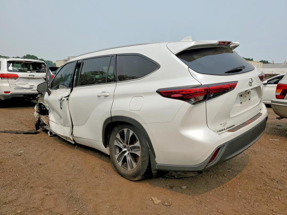 2022 Toyota Highlander მანქანა იყიდება აუქციონზე, vin: 5TDGZRBH4NS221536, აუქციონის ნომერი: 60814656