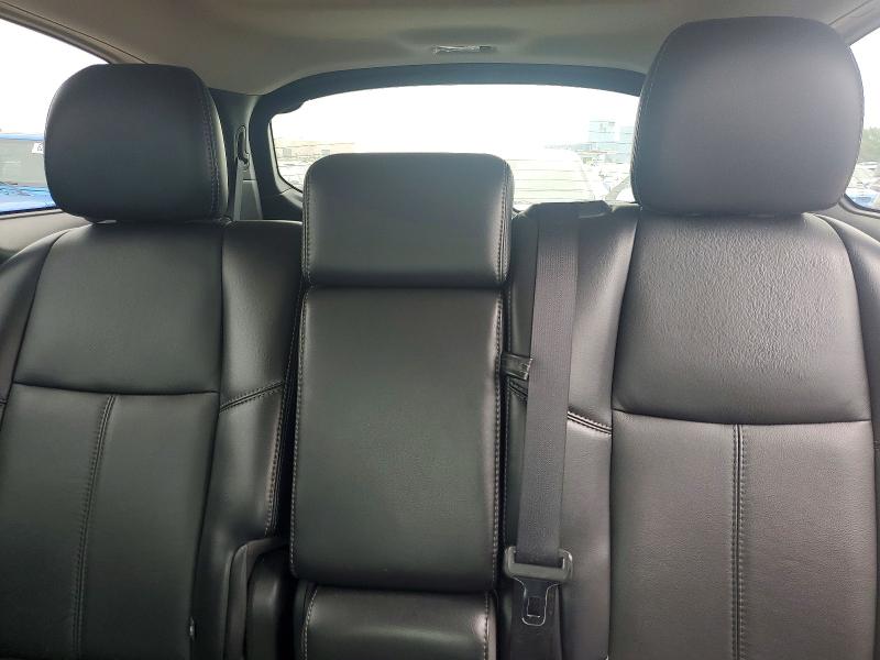 62442256 :رقم المزاد ، 5N1DR2MM4HC611915 vin ، 2017 Nissan Pathfinder مزاد بيع