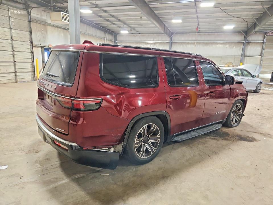 Продажа на аукционе авто 2022 Jeep Wagoneer, vin: 1C4SJVDT3NS114366, номер лота: 61041716