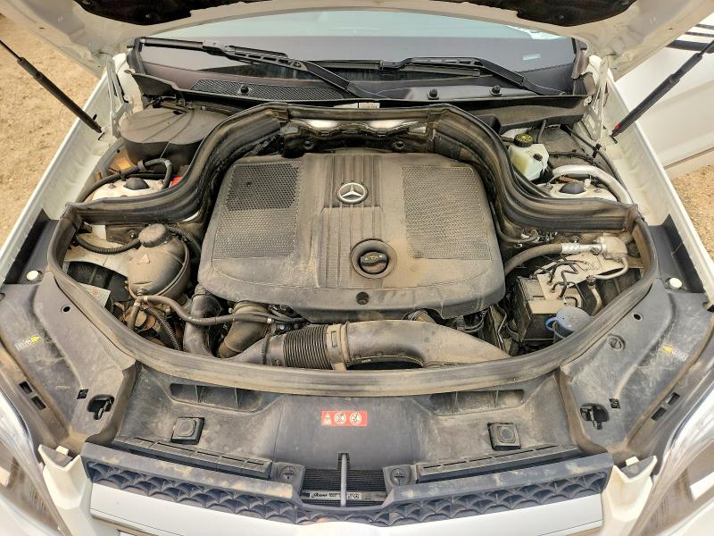 61822666 :رقم المزاد ، WDCGG0EB4FG420343 vin ، 2015 Mercedes-benz Glk مزاد بيع