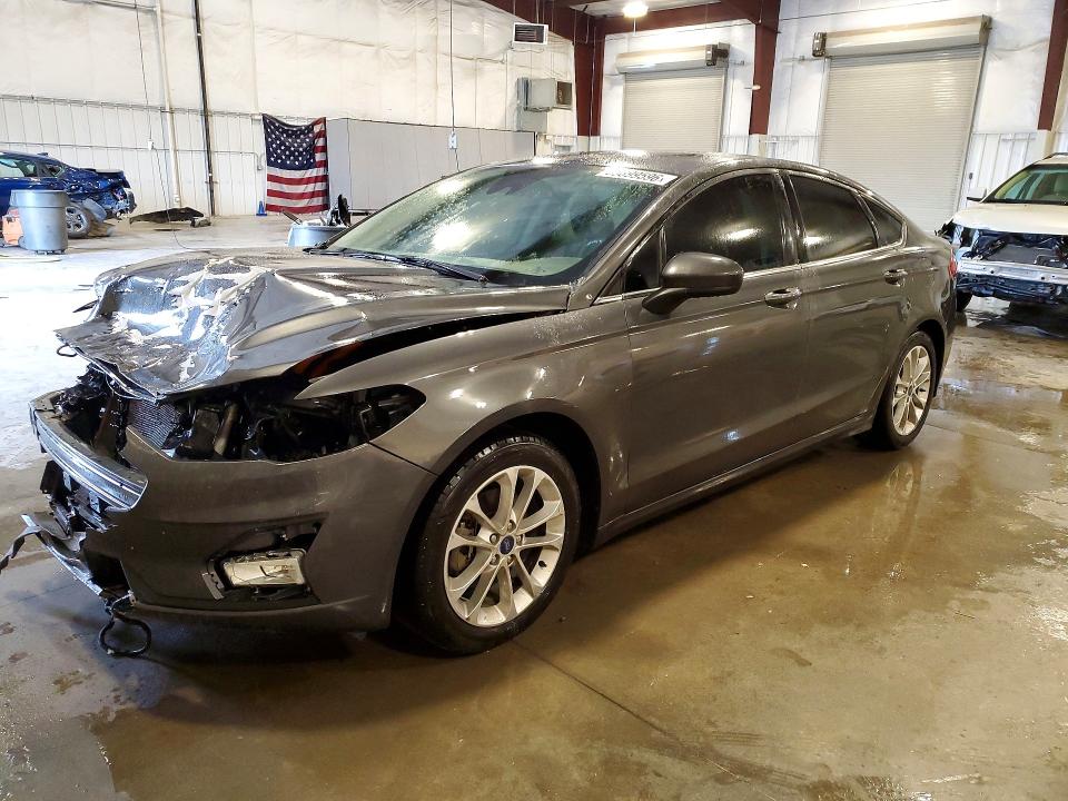59899596 :رقم المزاد ، 3FA6P0LU7LR126435 vin ، 2020 Ford Fusion مزاد بيع