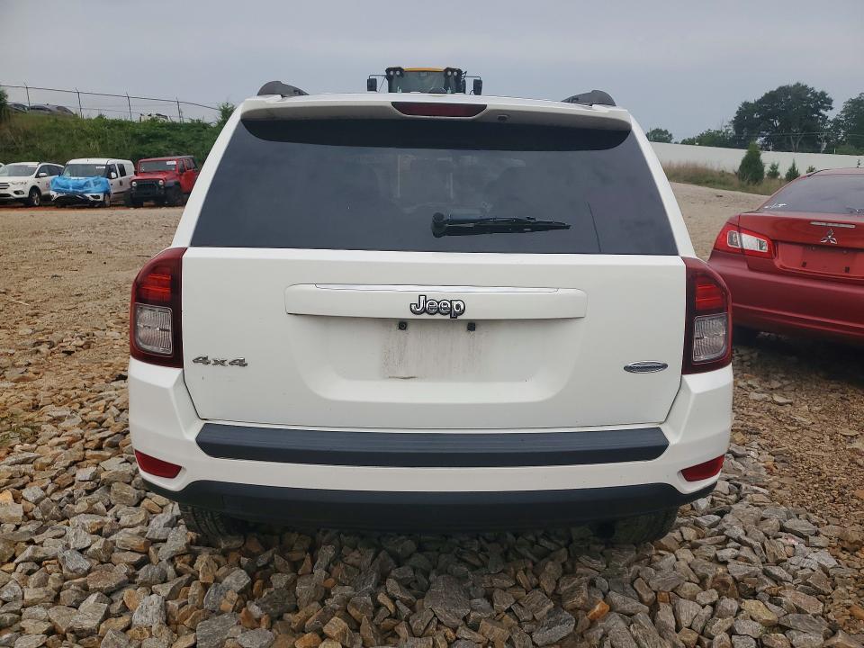 57815376 :رقم المزاد ، 1C4NJDEB1GD765595 vin ، 2016 Jeep Compass مزاد بيع