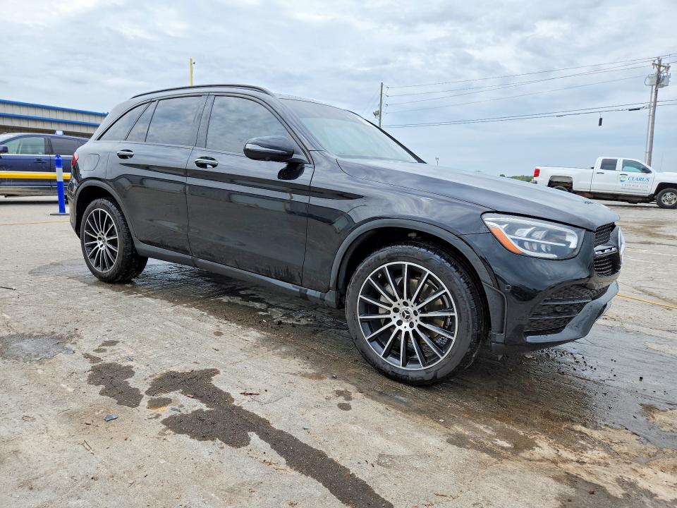 62402696 :رقم المزاد ، W1N0G8DB9MF926611 vin ، 2021 Mercedes-benz Glc مزاد بيع