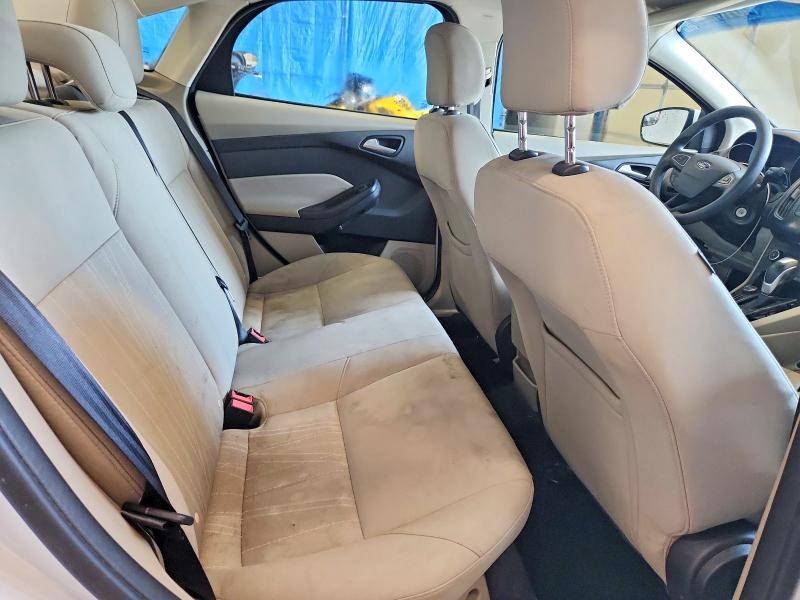 Aukcja sprzedaży 2015 Ford Focus, vin: 1FADP3F21FL328810, numer aukcji: 61022696
