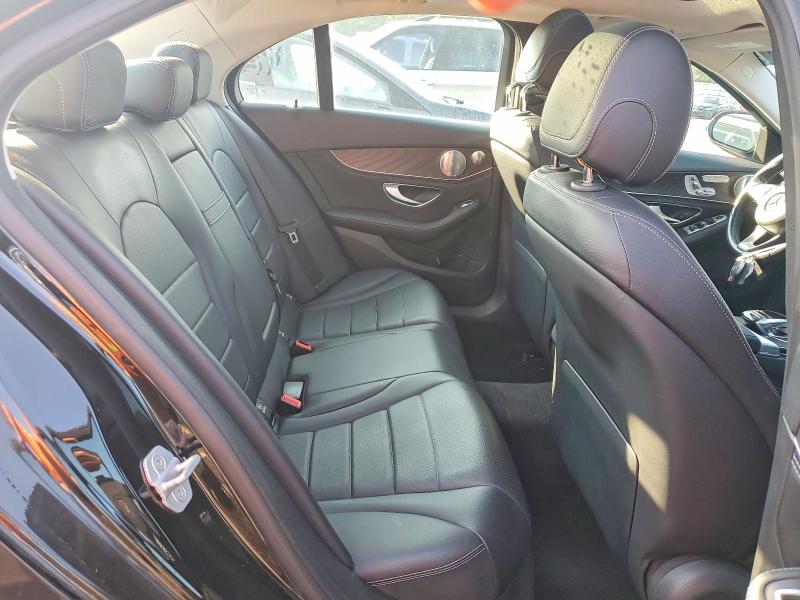 63175266 :رقم المزاد ، 55SWF4KB6FU056676 vin ، 2015 Mercedes-benz C مزاد بيع