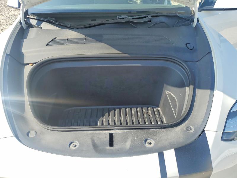 58036256 :رقم المزاد ، 5YJYGDEE2LF015437 vin ، 2020 Tesla Model Y مزاد بيع