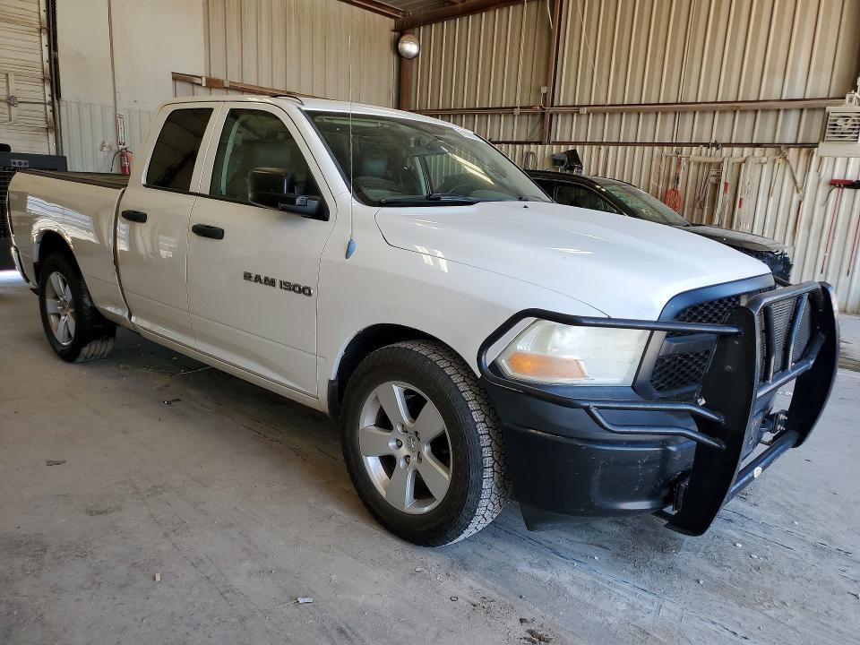 61809066 :رقم المزاد ، 1D7RB1GKXBS635982 vin ، 2011 Dodge Ram 1500 مزاد بيع