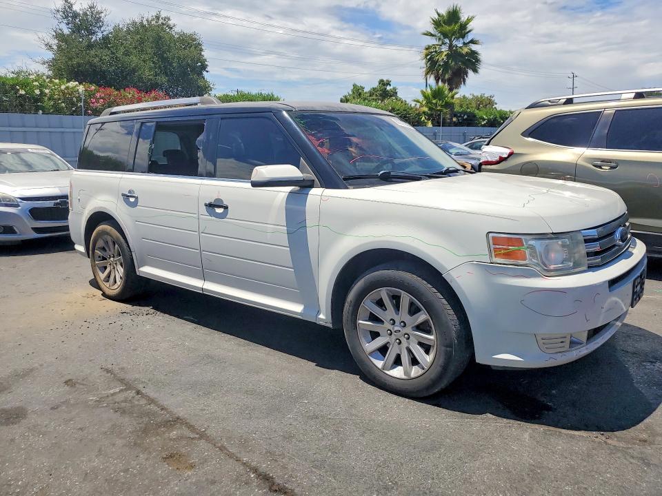Продажа на аукционе авто 2009 Ford Flex, vin: 2FMDK52C89BA03414, номер лота: 61977906