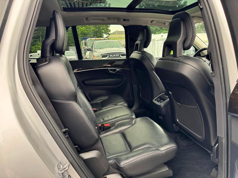 61685426 :رقم المزاد ، YV4A22PK7G1060408 vin ، 2016 Volvo Xc90 مزاد بيع