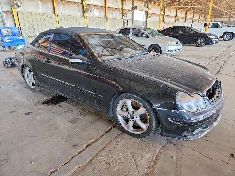 59153016 :رقم المزاد ، WDBTK76G44T031677 vin ، 2004 Mercedes-benz Clk مزاد بيع