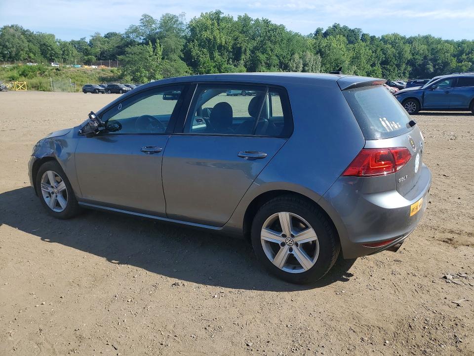 61558166 :رقم المزاد ، 3VW117AU5HM040110 vin ، 2017 Volkswagen Golf مزاد بيع
