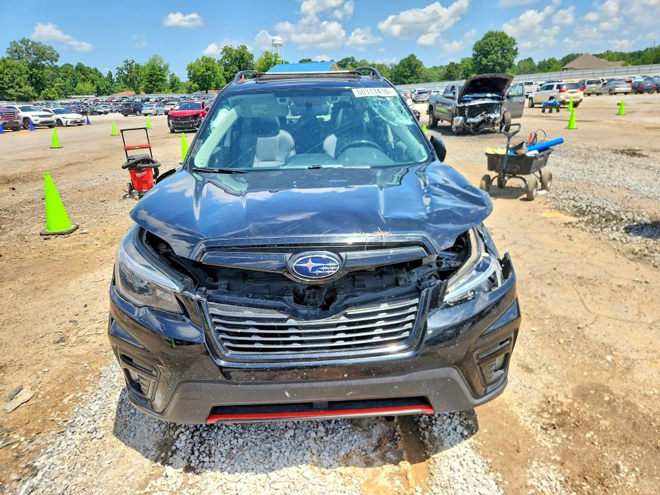 60313416 :رقم المزاد ، JF2SKARC8MH400466 vin ، 2021 Subaru Forester مزاد بيع