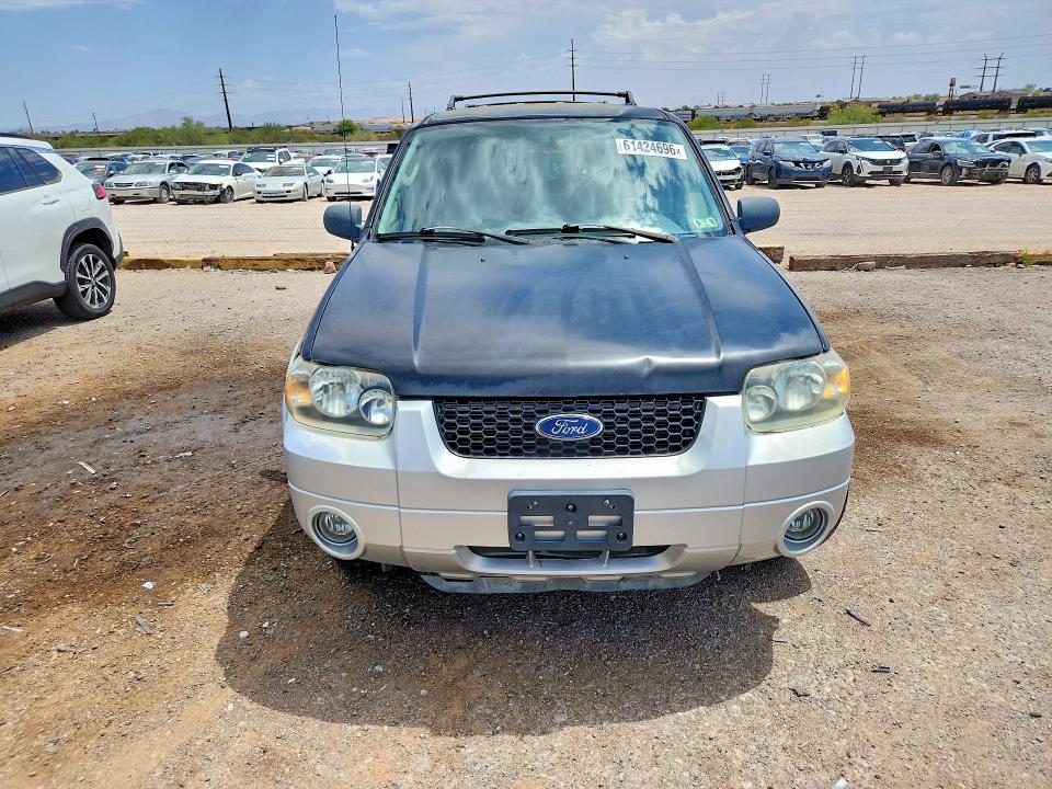 61424696 :رقم المزاد ، 1FMCU96H56KA35578 vin ، 2006 Ford Escape مزاد بيع