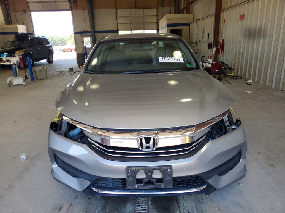 Aukcja sprzedaży 2017 Honda Accord, vin: 1HGCR2F38HA302966, numer aukcji: 60927466