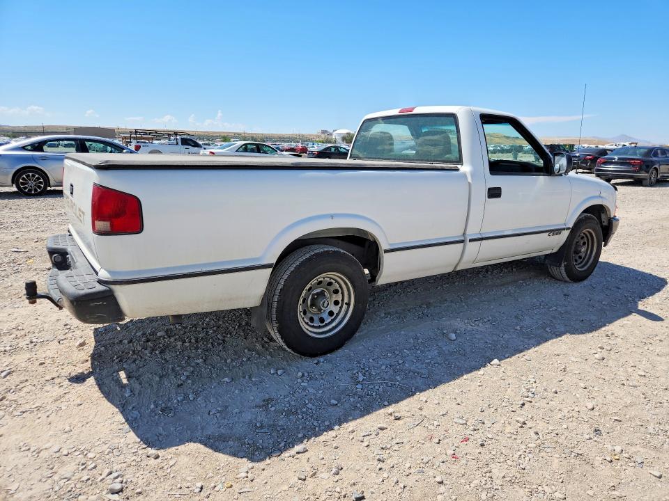 62626396 :رقم المزاد ، 1GCCS14W5YK168969 vin ، 2000 Chevrolet S Truck مزاد بيع
