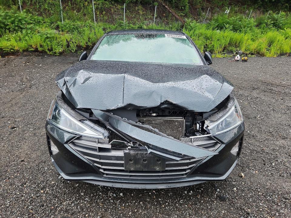 2020 Hyundai Elantra მანქანა იყიდება აუქციონზე, vin: 5NPD84LF5LH596800, აუქციონის ნომერი: 62833506