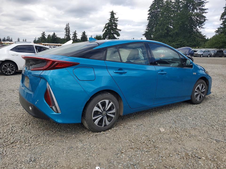 59302006 :رقم المزاد ، JTDKARFP8J3077018 vin ، 2018 Toyota Prius Prime مزاد بيع