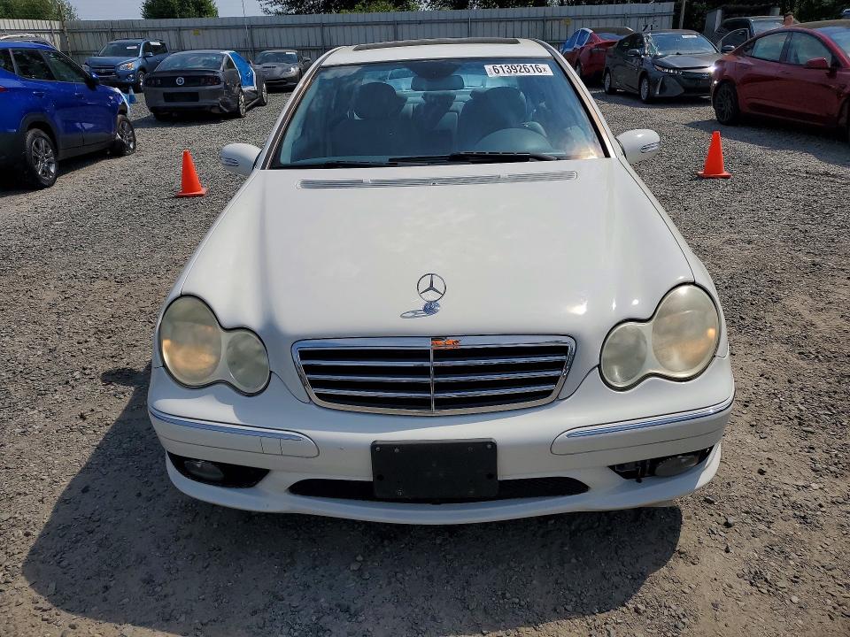 61392616 :رقم المزاد ، WDBRF52H97F911682 vin ، 2007 Mercedes-benz C مزاد بيع