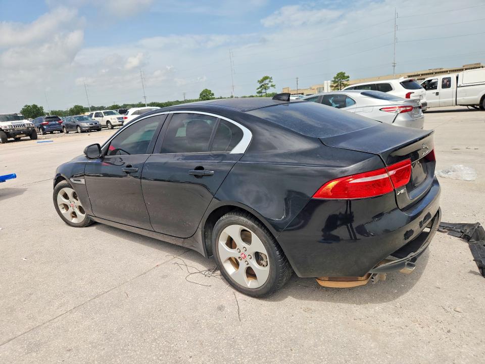61342106 :رقم المزاد ، SAJAR4FX1JCP39188 vin ، 2018 Jaguar Xe مزاد بيع