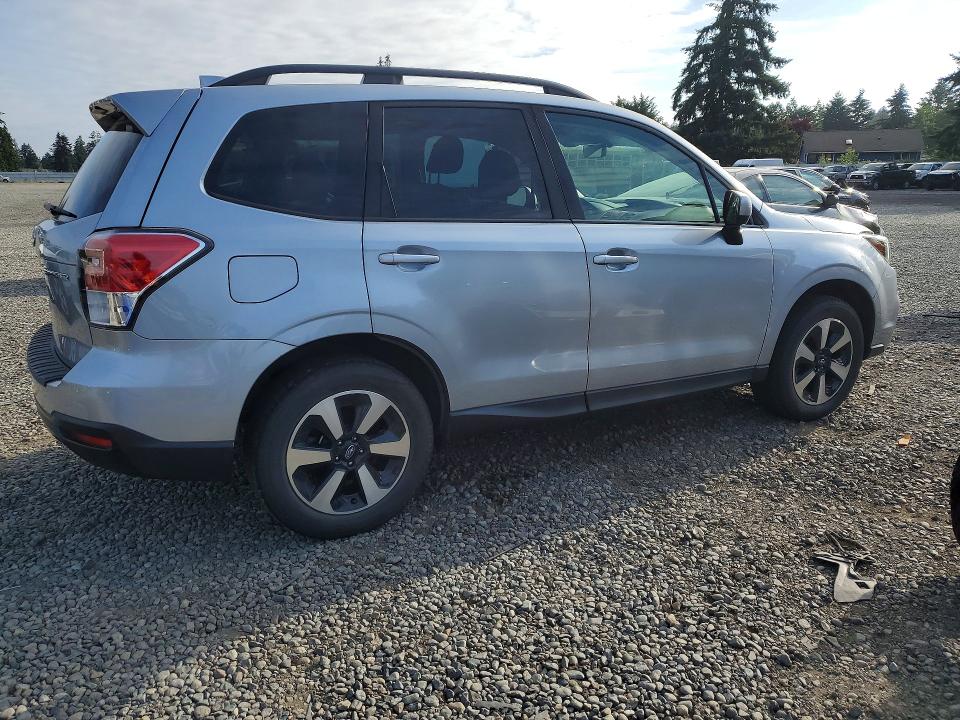 Продаж на аукціоні авто 2018 Subaru Forester, vin: JF2SJAGC3JH535095, номер лоту: 59120516