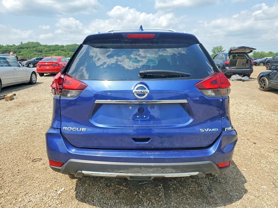 Продажа на аукционе авто 2017 Nissan Rogue, vin: 5N1AT2MV6HC810400, номер лота: 61752226