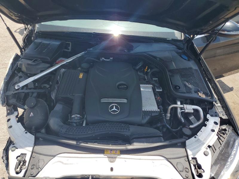 61967836 :رقم المزاد ، 55SWF4JB3GU150307 vin ، 2016 Mercedes-benz C مزاد بيع