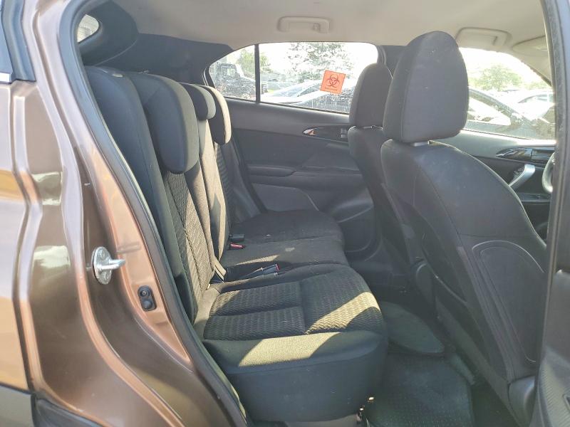 59806916 :رقم المزاد ، JA4AT4AA6JZ043582 vin ، 2018 Mitsubishi Eclipse Cross مزاد بيع