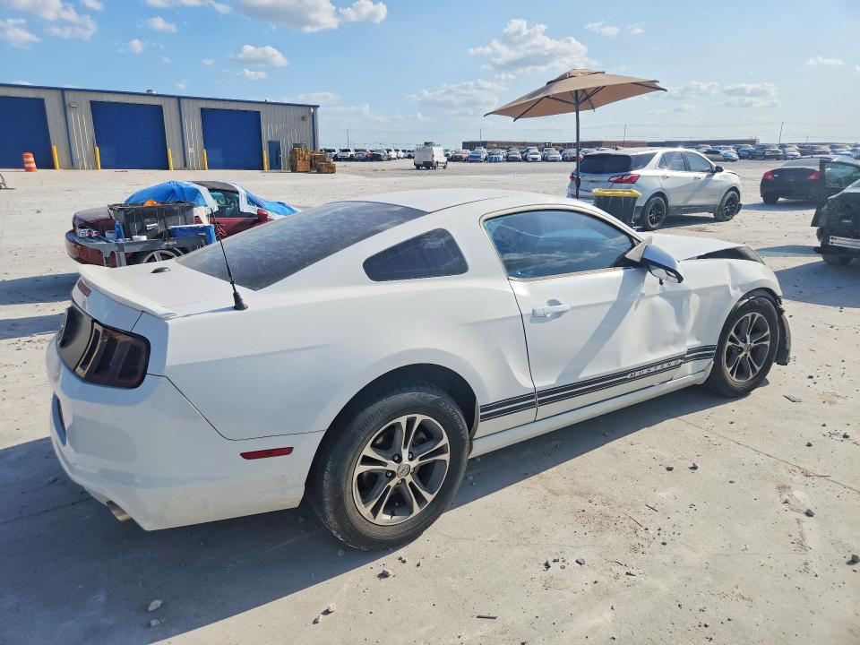 Продаж на аукціоні авто 2014 Ford Mustang, vin: 1ZVBP8AM8E5201527, номер лоту: 57073056