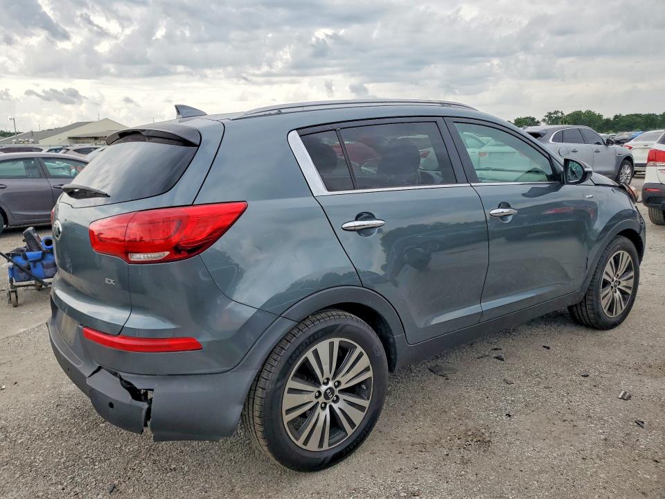 Продажа на аукционе авто 2014 Kia Sportage, vin: KNDPCCAC2E7579121, номер лота: 60155556