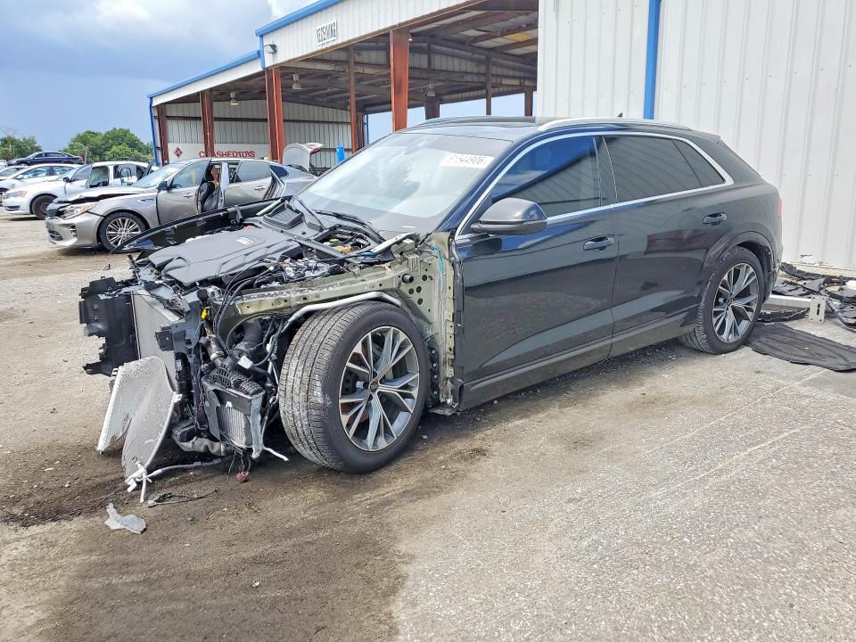 2023 Audi Q8 მანქანა იყიდება აუქციონზე, vin: WA1EVBF19PD045244, აუქციონის ნომერი: 61544906