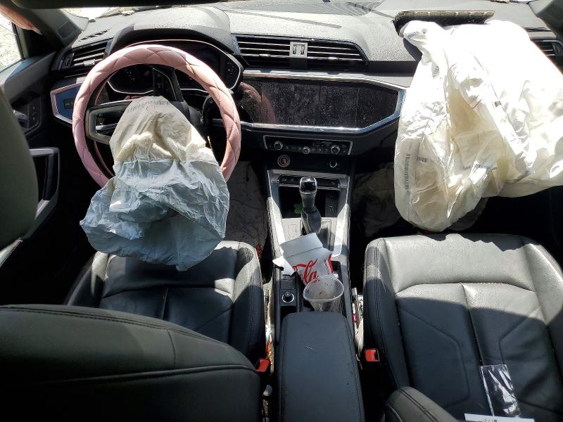 62283676 :رقم المزاد ، WA1AUCF39M1102130 vin ، 2021 Audi Q3 مزاد بيع