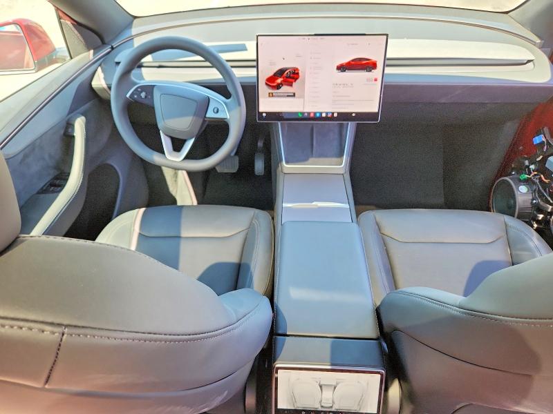 2026 Tesla Model Y მანქანა იყიდება აუქციონზე, vin: 7SAYGDEE5TF620880, აუქციონის ნომერი: 63199476