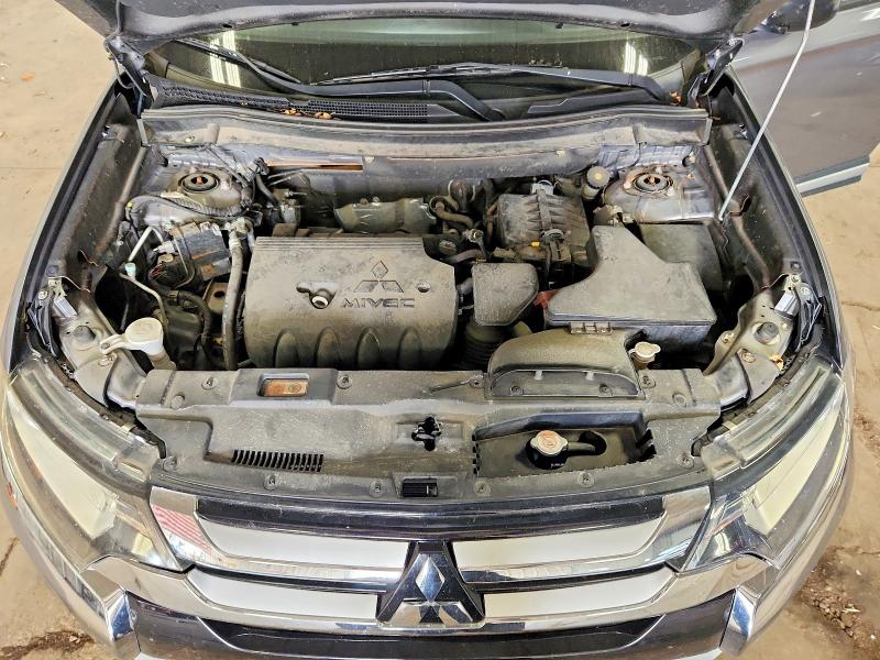 60979716 :رقم المزاد ، JA4AZ2A3XHZ030624 vin ، 2017 Mitsubishi Outlander مزاد بيع
