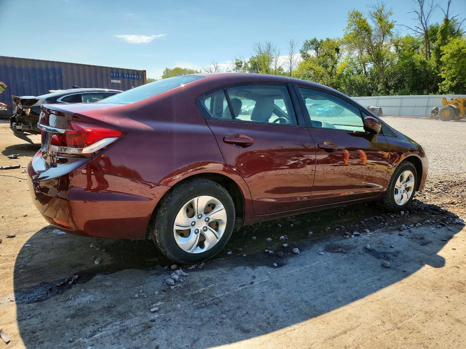 60443266 :رقم المزاد ، 19XFB2F53FE110818 vin ، 2015 Honda Civic مزاد بيع