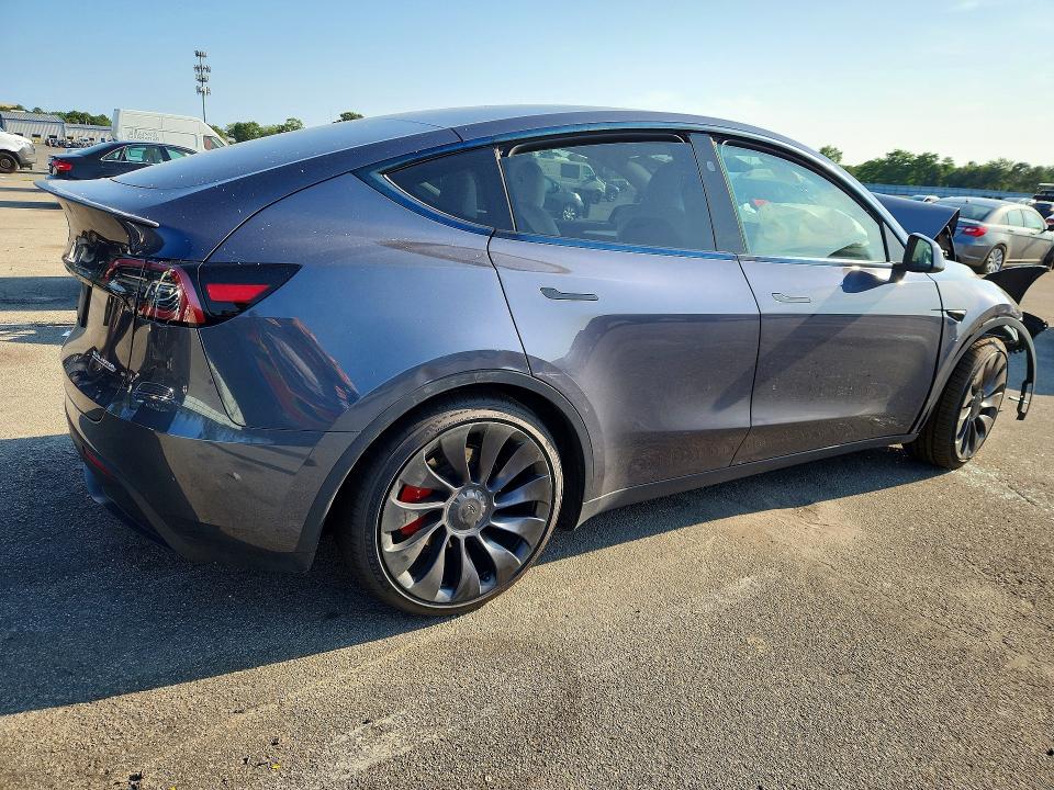 Продажа на аукционе авто 2023 Tesla Model Y, vin: 7SAYGDEF2PF968117, номер лота: 60605726