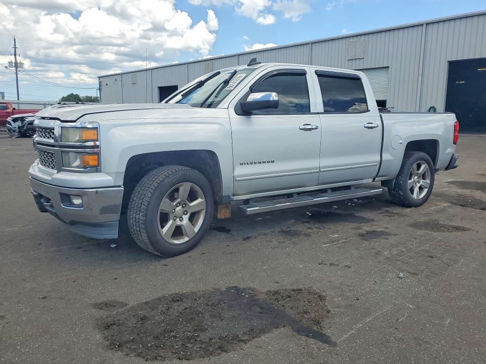 60141016 :رقم المزاد ، 3GCPCREC2FG418044 vin ، 2015 Chevrolet Silverado مزاد بيع