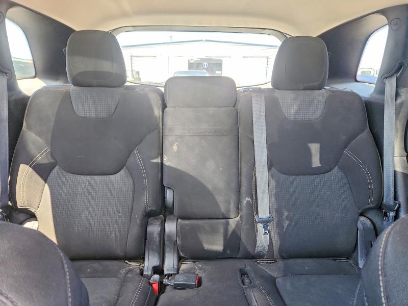 60486126 :رقم المزاد ، 1C4PJMCB4FW784687 vin ، 2015 Jeep Cherokee مزاد بيع