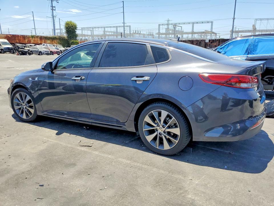 Aukcja sprzedaży 2018 Kia Optima, vin: 5XXGT4L38JG253828, numer aukcji: 61807946