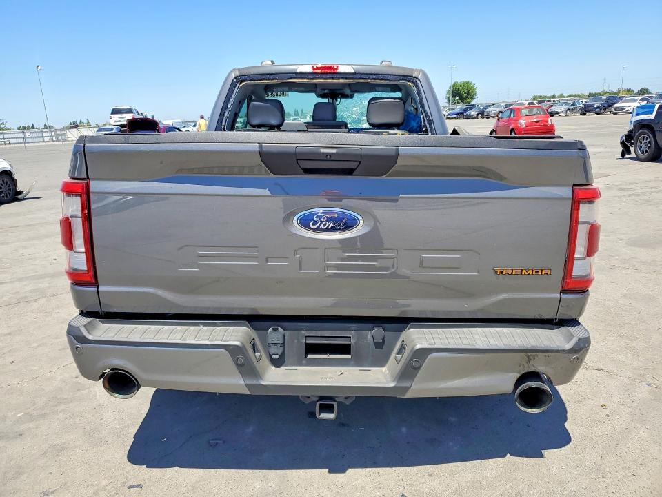 60885466 :رقم المزاد ، 1FTMF1C57MKE18028 vin ، 2021 Ford F150 مزاد بيع