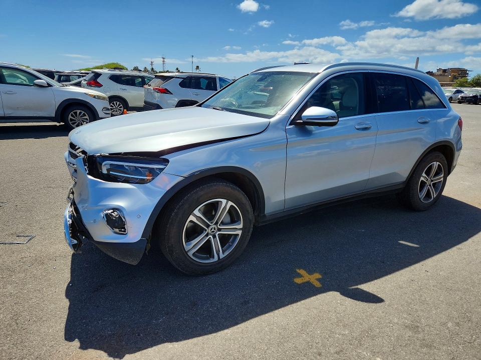 61019946 :رقم المزاد ، W1N0G8DB5MF925651 vin ، 2021 Mercedes-benz Glc مزاد بيع