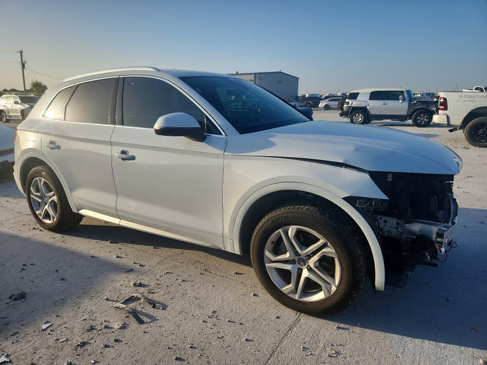 Продаж на аукціоні авто 2019 Audi Q5, vin: WA1ANAFYXK2105378, номер лоту: 61685386
