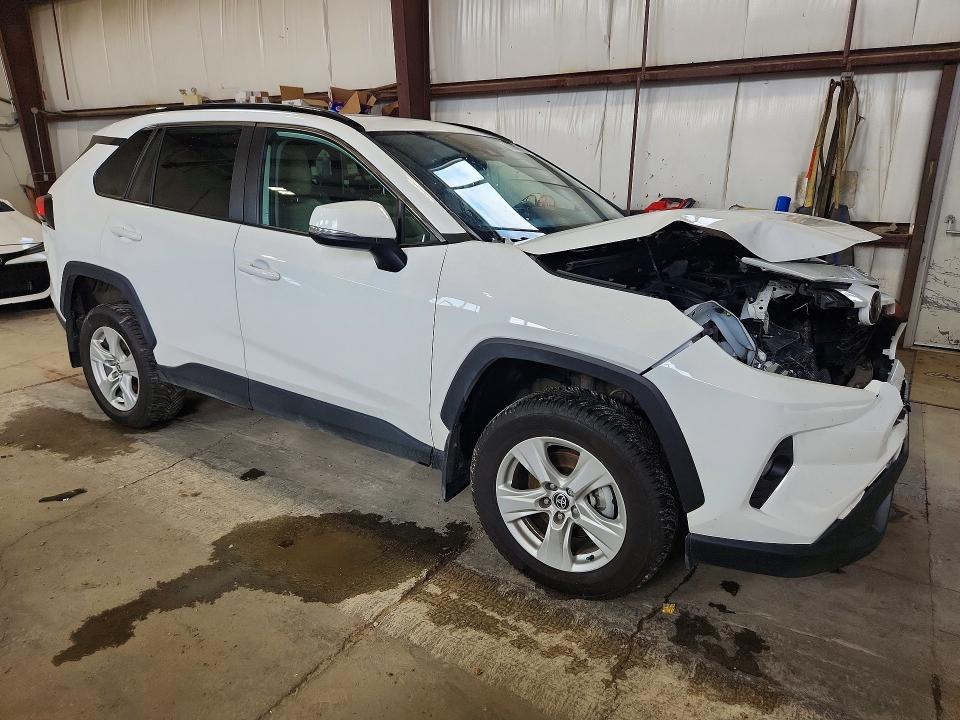 62811716 :رقم المزاد ، 2T3R1RFV3MC212535 vin ، 2021 Toyota Rav4 مزاد بيع