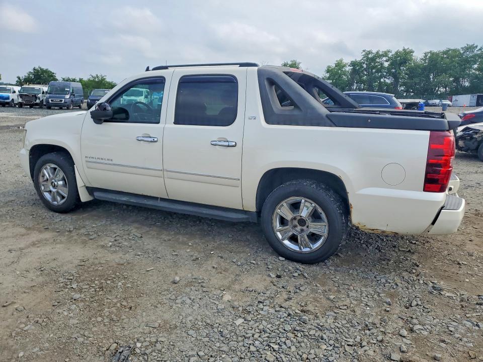 59794346 :رقم المزاد ، 3GNVKGE00AG228733 vin ، 2010 Chevrolet Avalanche مزاد بيع