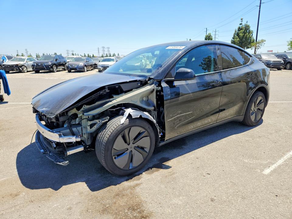 61959476 :رقم المزاد ، 7SAYGDED0TA425404 vin ، 2026 Tesla Model Y مزاد بيع