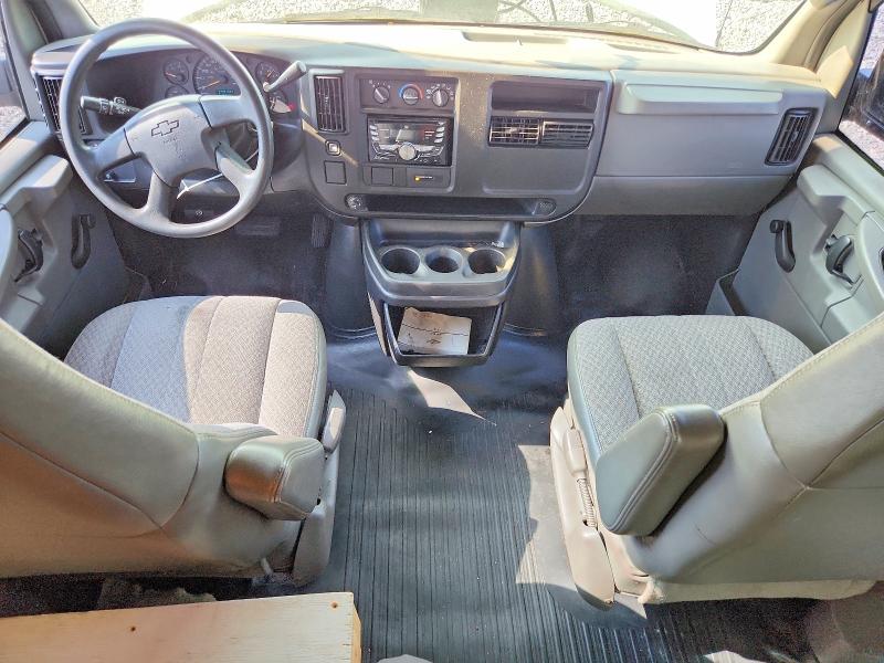 63041596 :رقم المزاد ، 1GCFG15X771114907 vin ، 2007 Chevrolet Express G1500 مزاد بيع